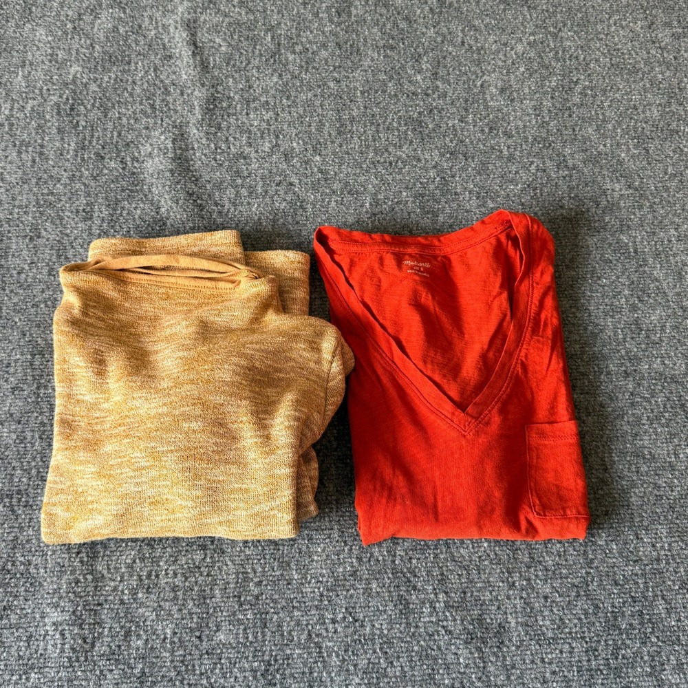 Madewell Bundle Womens Small Yellow Mock Neck Sweater and Orange V-Neck‎  Tee